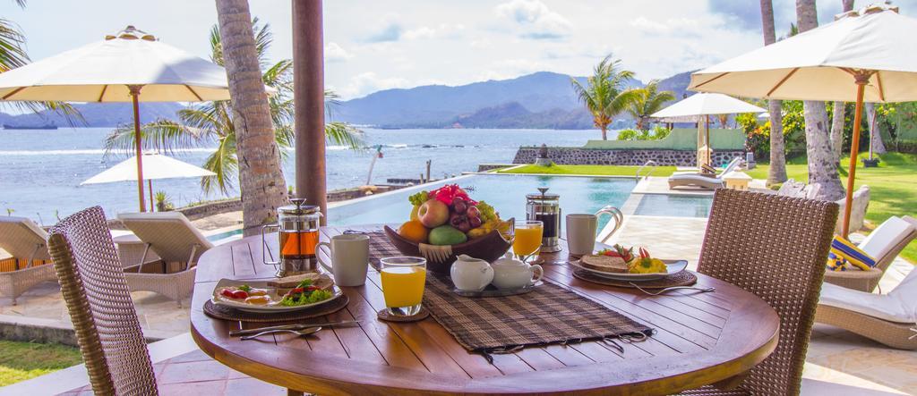 Oceanfront Citakara Sari Villas Candidasa Extérieur photo