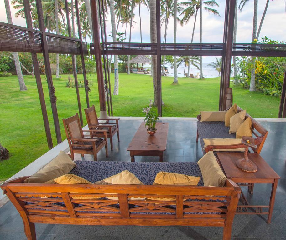 Oceanfront Citakara Sari Villas Candidasa Extérieur photo