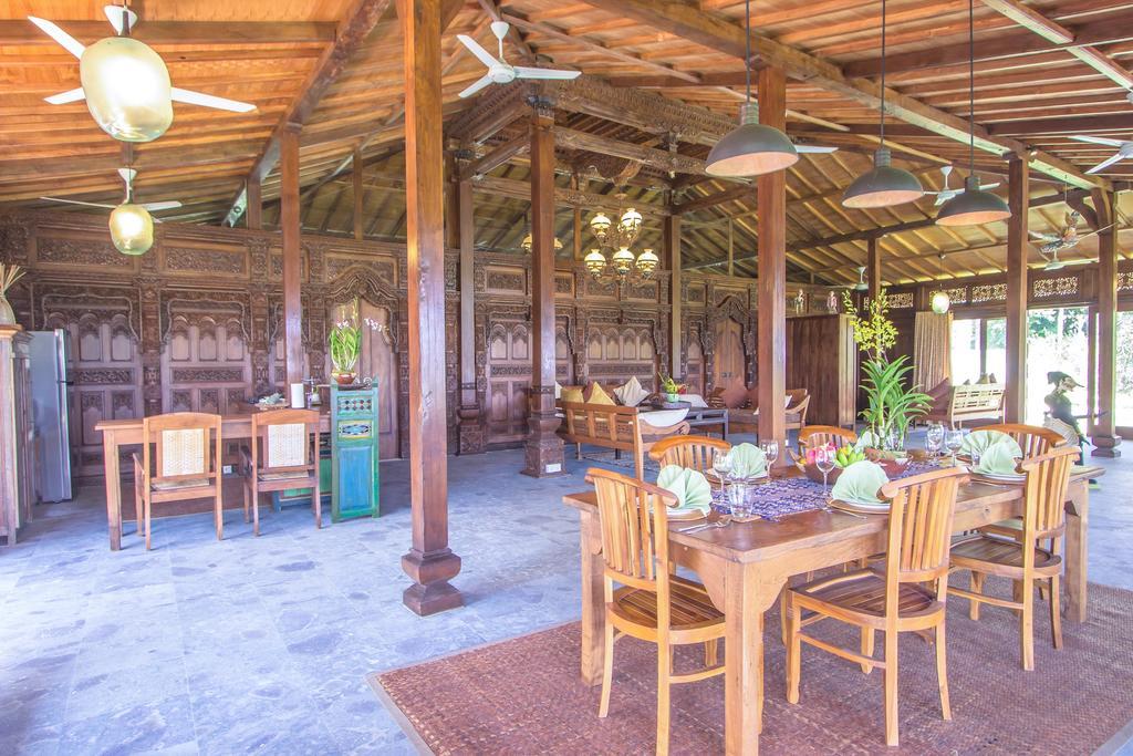 Oceanfront Citakara Sari Villas Candidasa Extérieur photo