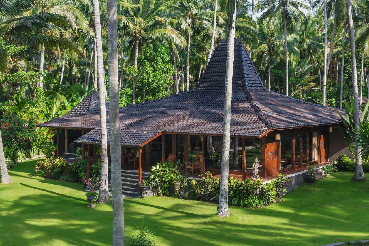 Oceanfront Citakara Sari Villas Candidasa Extérieur photo