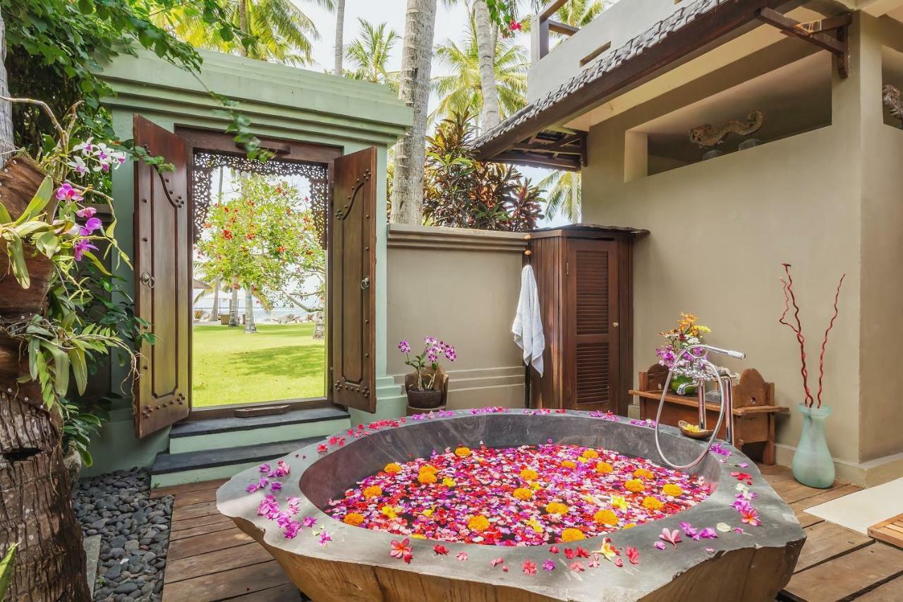Oceanfront Citakara Sari Villas Candidasa Extérieur photo